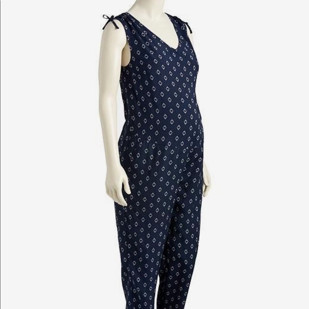 Maternity jumpsuit